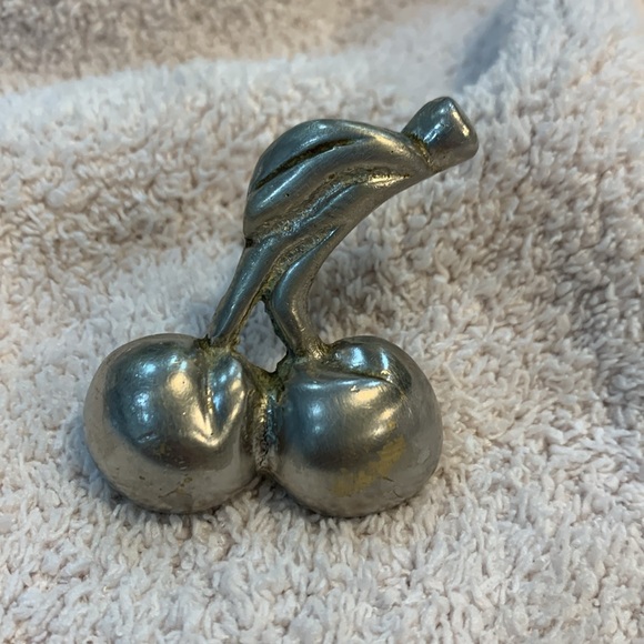 Kitchen Drawer Pulls-Knobs - Chrome - Picture 9 of 11